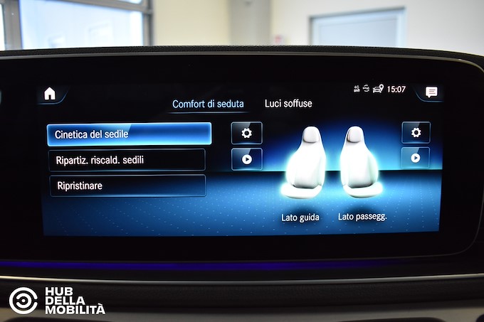 MERCEDES-BENZ GLE 300 d 4Matic Premium